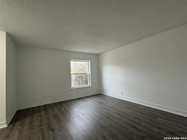 Image 4 of 45 For 6631 Spring Hurst