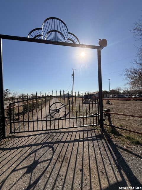 Image 2 of 22 For 13420 Fm 1937