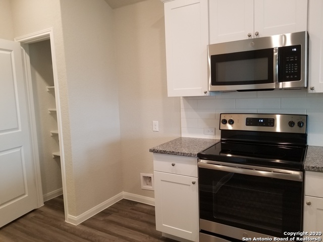 Image 13 of 25 For 210 Holland Park