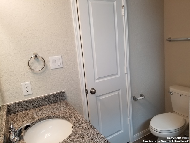 Image 8 of 25 For 210 Holland Park