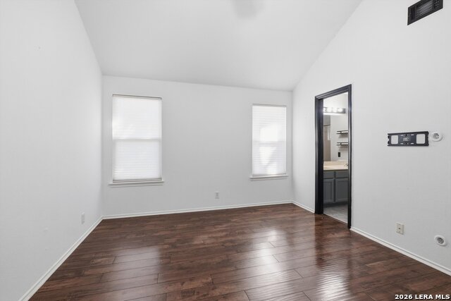 Listing photo id 13 for 7326 Sunscape