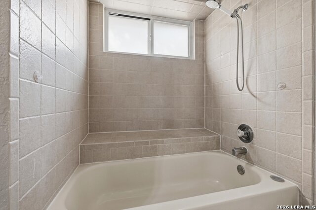 Listing photo id 16 for 7326 Sunscape