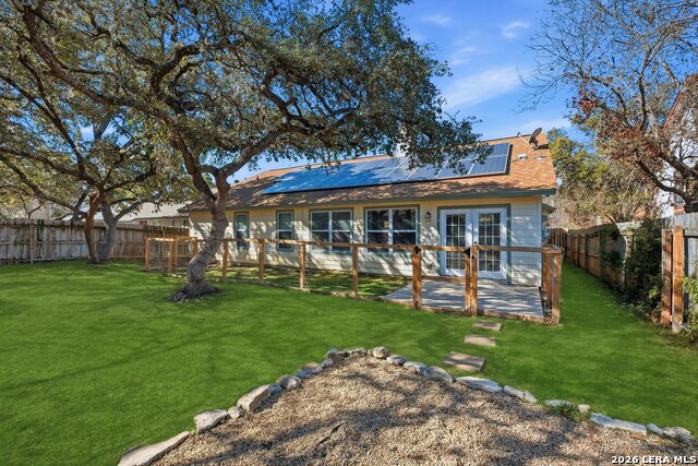 Listing photo id 18 for 7326 Sunscape