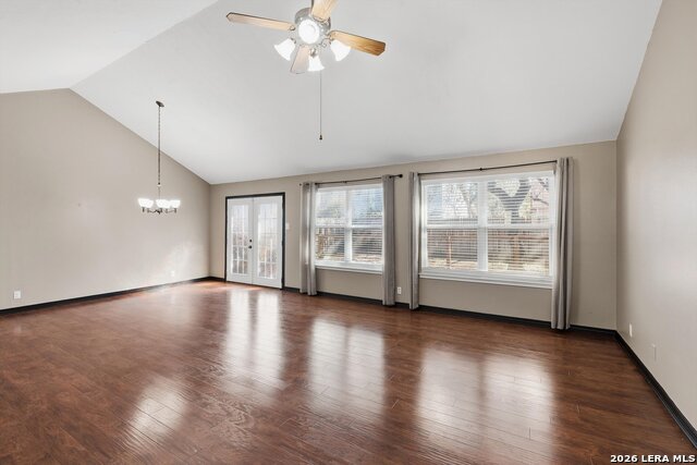 Listing photo id 1 for 7326 Sunscape