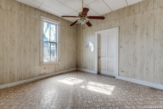 Image 13 of 24 For 910 Cross  