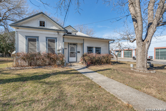 Image 5 of 24 For 910 Cross  