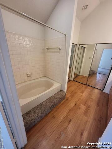 Image 11 of 14 For 12122 Netherwood