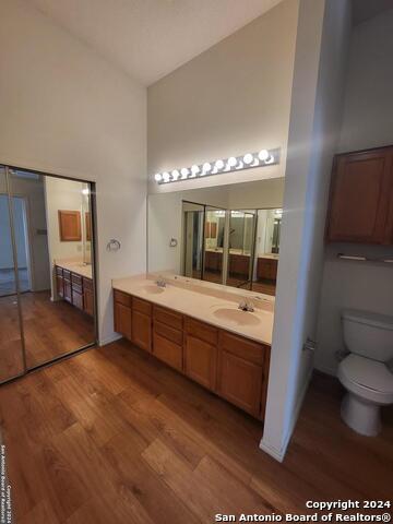 Image 13 of 14 For 12122 Netherwood