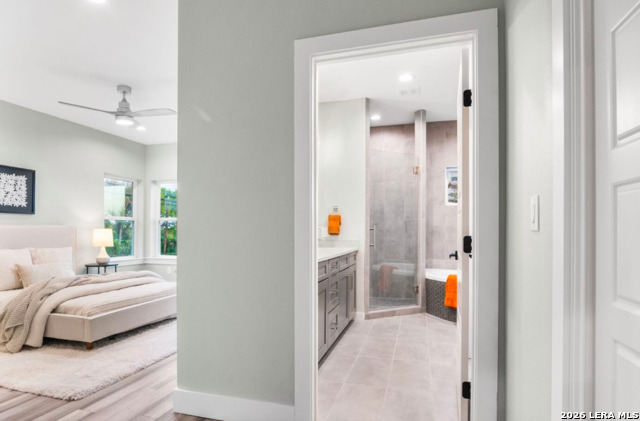 Image 7 of 11 For 159 Davis Ct #102  102