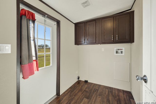 Image 26 of 48 For 139 Angel Ln