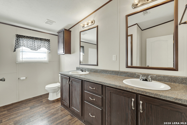 Image 33 of 48 For 139 Angel Ln