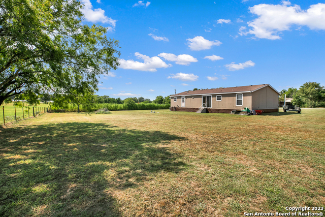 Image 4 of 48 For 139 Angel Ln