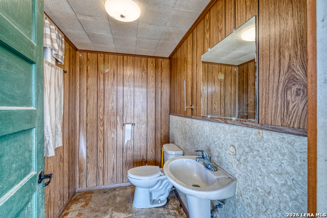 Listing photo id 11 for 500 Pr 3300 Fm 1049n