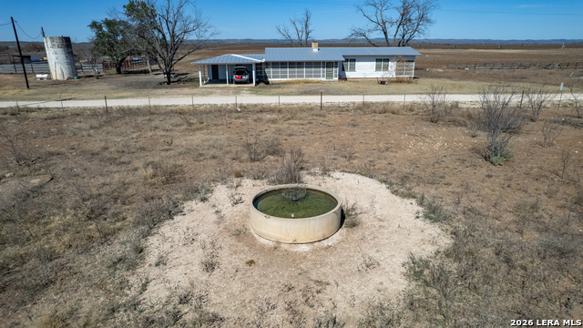 Listing photo id 27 for 500 Pr 3300 Fm 1049n