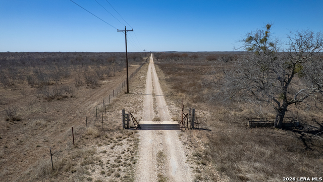 Listing photo id 34 for 500 Pr 3300 Fm 1049n