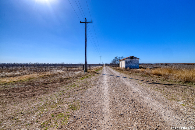 Listing photo id 36 for 500 Pr 3300 Fm 1049n