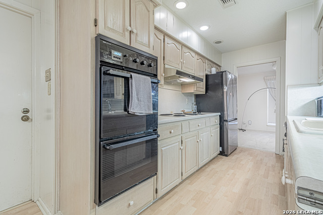 Image 17 of 50 For 6706 Madeleine