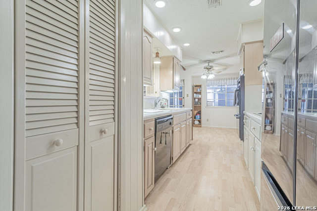 Image 19 of 50 For 6706 Madeleine