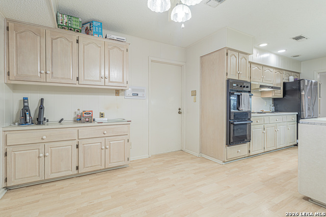 Image 24 of 50 For 6706 Madeleine