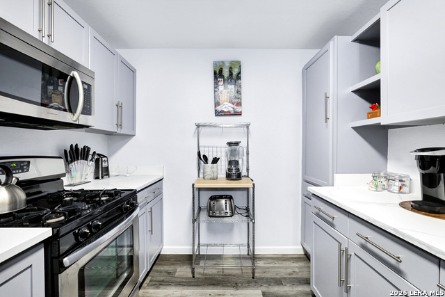 Image 24 of 48 For 425 Parland  