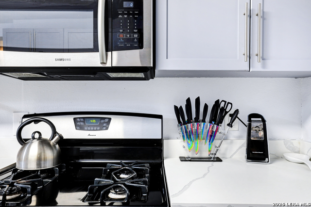 Image 26 of 48 For 425 Parland  