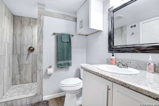 Image 32 of 48 For 425 Parland  