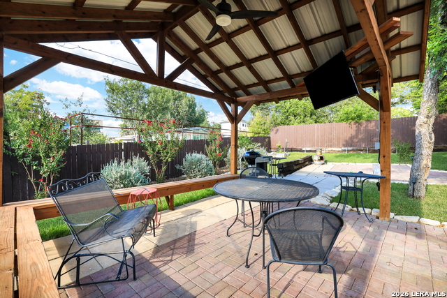 Image 8 of 48 For 425 Parland  