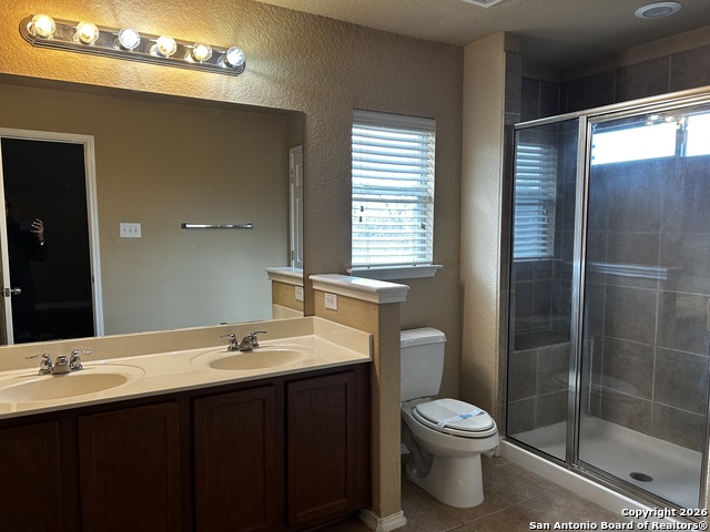 Image 14 of 17 For 12307 Abbey  