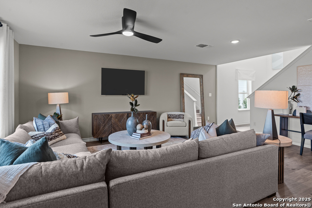 Image 7 of 28 For 4138 Bermuda Ln