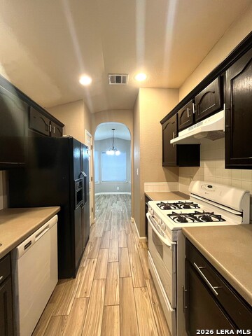 Image 4 of 18 For 5502 Christina Path