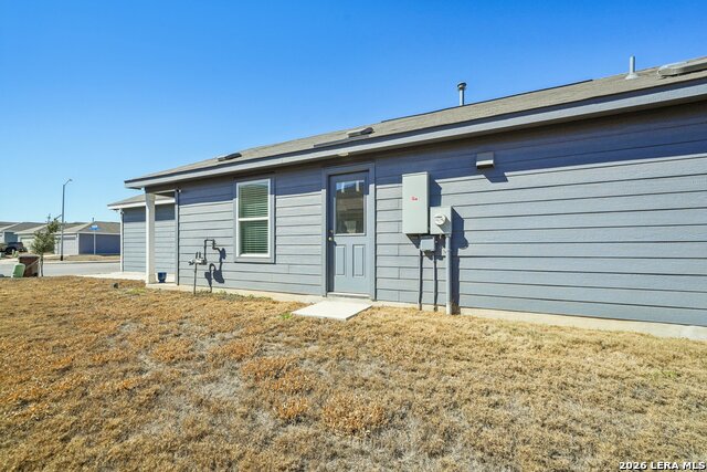 Image 21 of 28 For 13511 Barton Cv