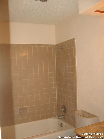 Image 6 of 15 For 13815 Parksite Woods