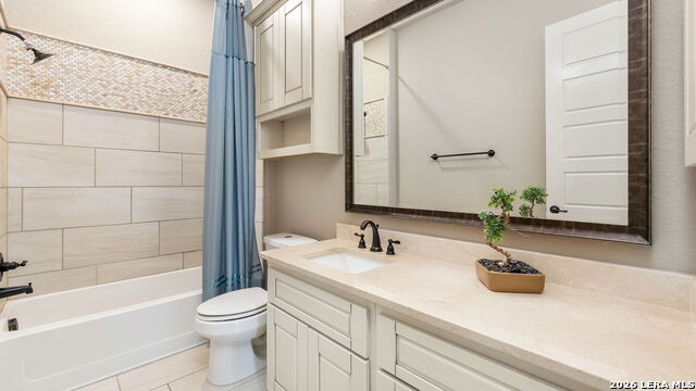 Image 21 of 32 For 2615 Galit  