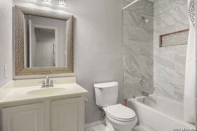 Image 17 of 27 For 7318 Raintree