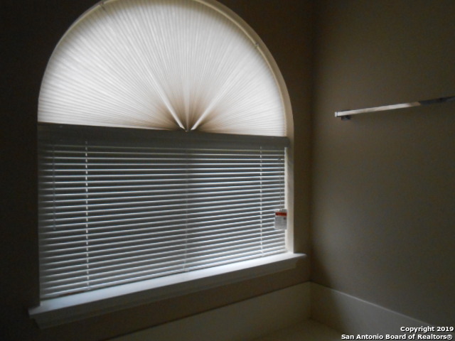 Image 16 of 17 For 8403 Shooting Quail