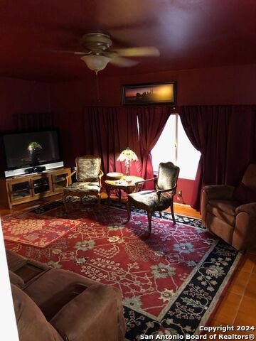 Image 11 of 16 For 580 Cr 663  