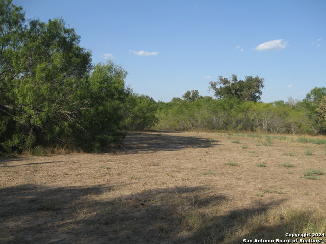 Image 8 of 16 For 580 Cr 663  