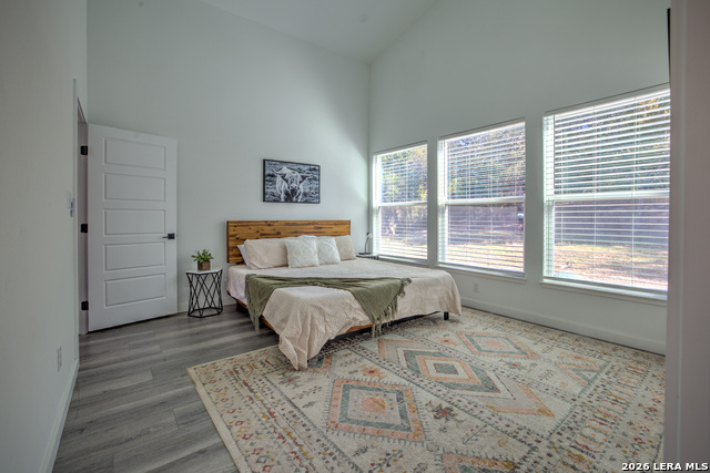 Image 15 of 32 For 1827 Live Oak