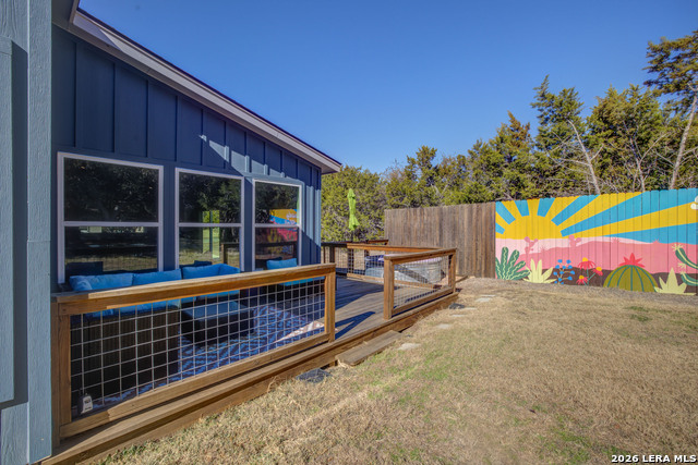 Image 22 of 32 For 1827 Live Oak