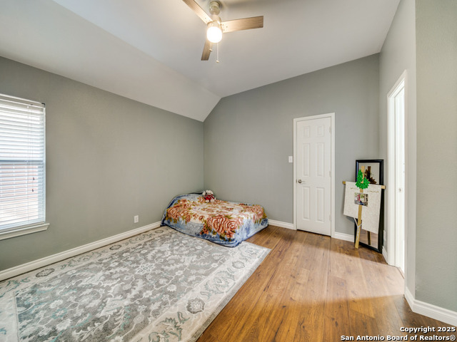 Image 20 of 25 For 5918 Hart Field