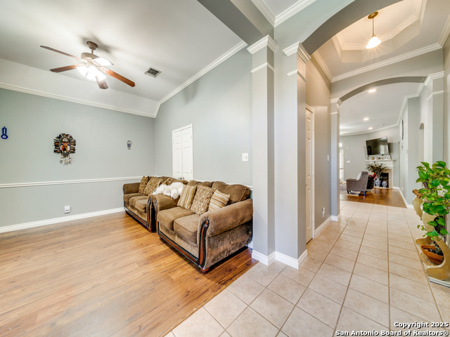 Image 6 of 25 For 5918 Hart Field