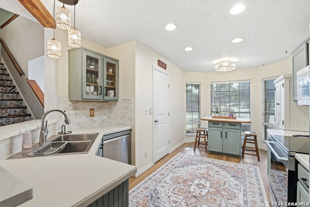 Image 9 of 38 For 2103 River Hollow