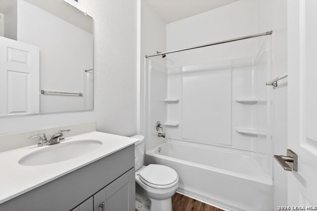 Image 7 of 29 For 7810 Sycamore Hills