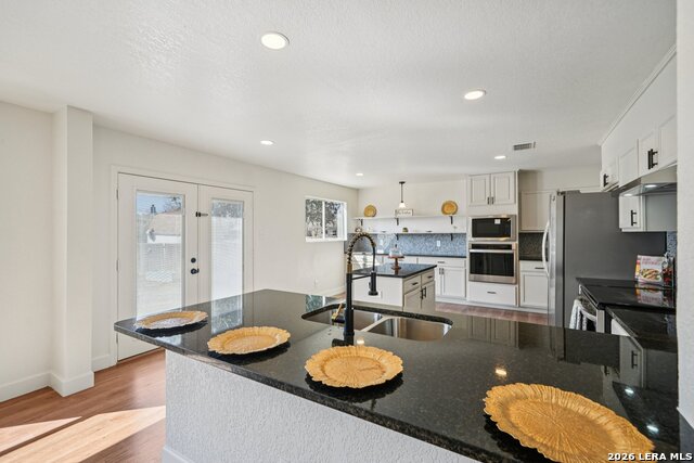 Image 11 of 46 For 9106 Sycamore Cove