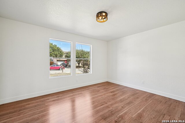 Image 14 of 46 For 9106 Sycamore Cove