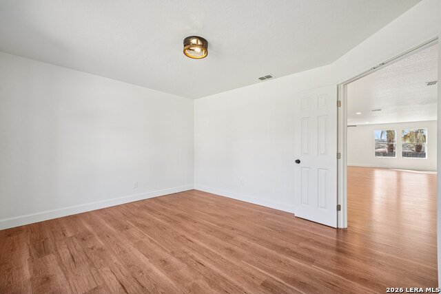 Image 15 of 46 For 9106 Sycamore Cove