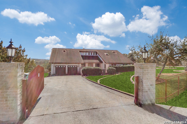 Image 2 of 17 For 3306 Single Peak