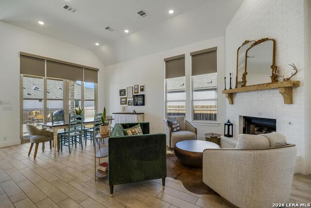 Image 13 of 32 For 1412 Gifford Park