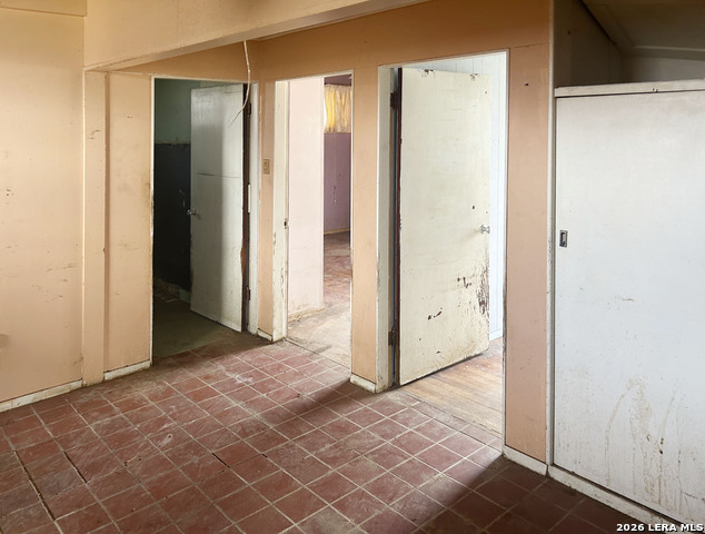 Image 31 of 40 For 602 Brightwood