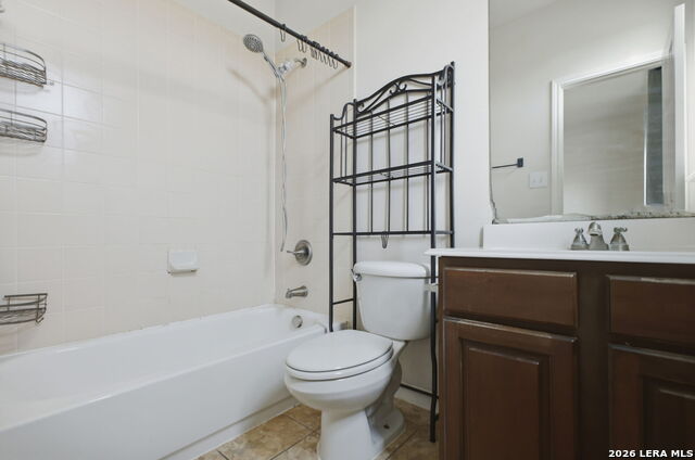 Image 44 of 49 For 140 Brookshire